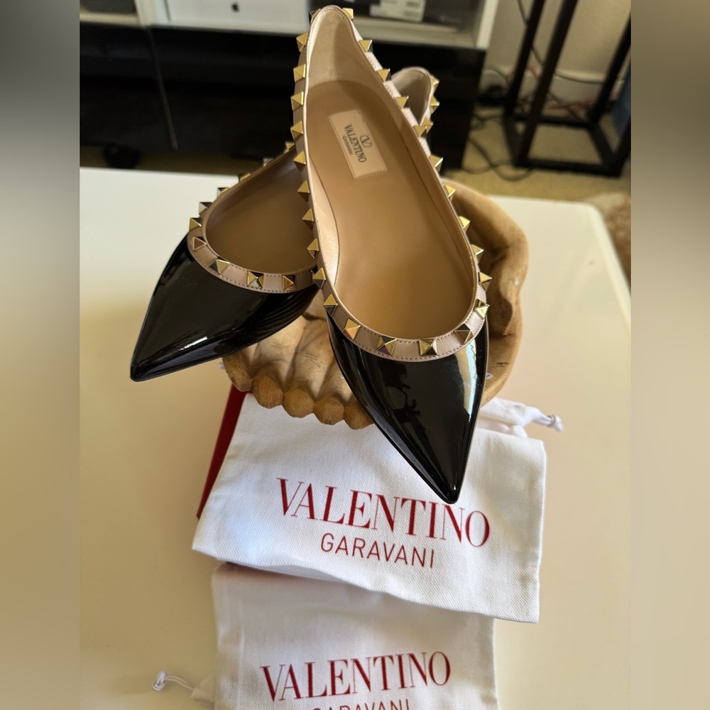 Valentino Garavani Ballet Rock Studded Patent Leather Flats